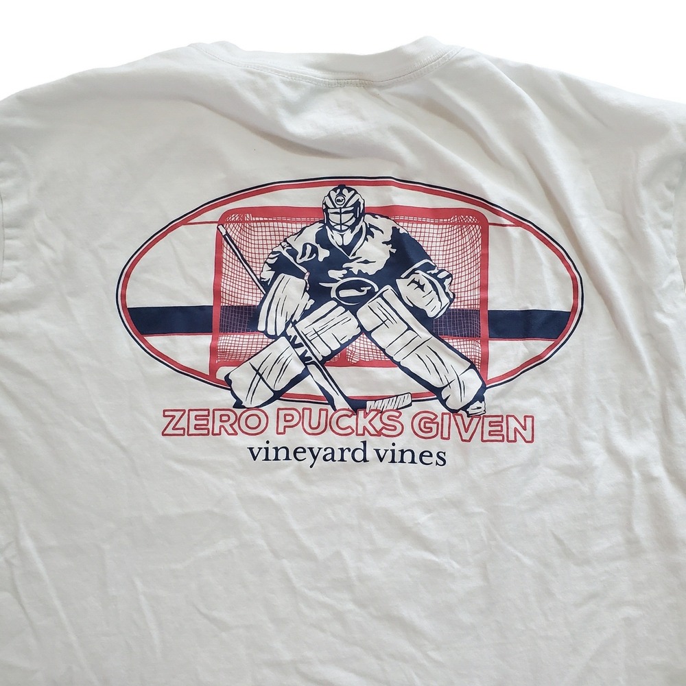 Vineyard Vines Mens White Zero Pucks Given Hockey Goalie Long Sleeve Tee L